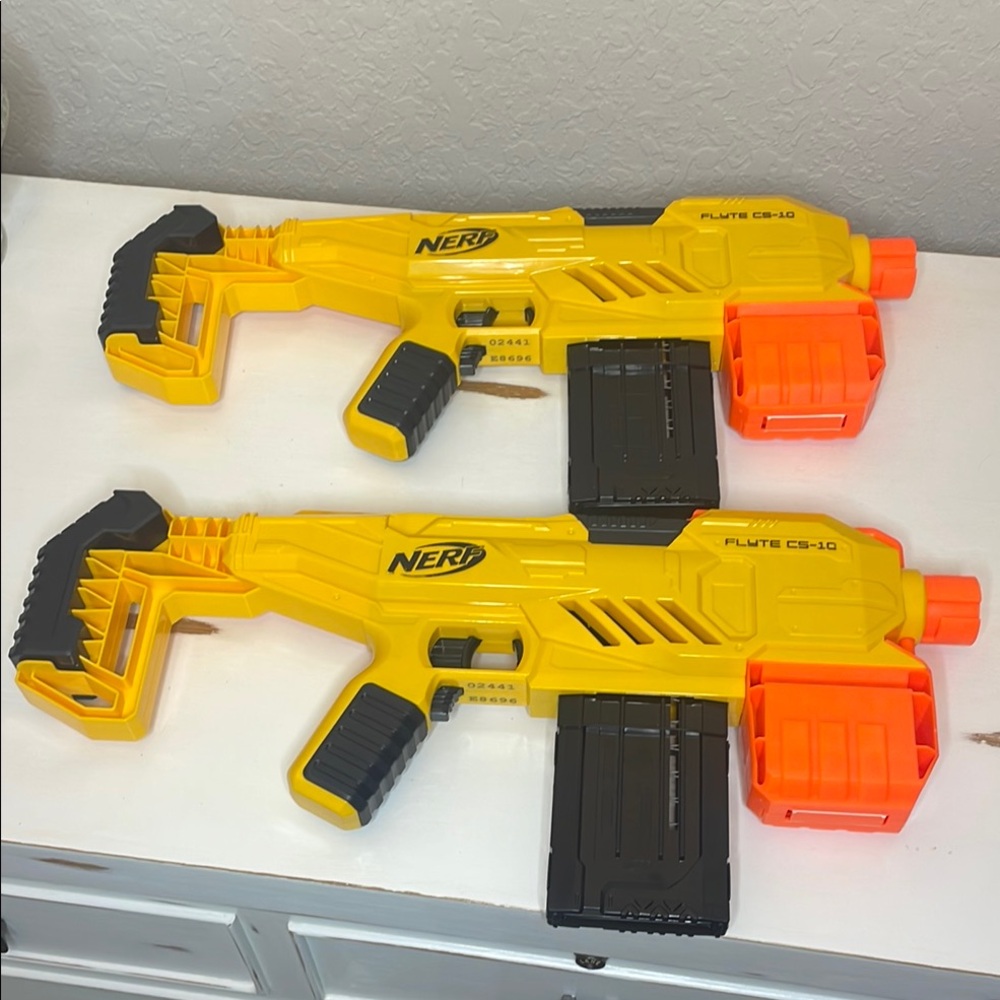 Nerf Yellow and Black Blaster